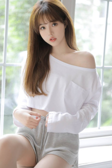 新任女教师我要你爱详情介绍